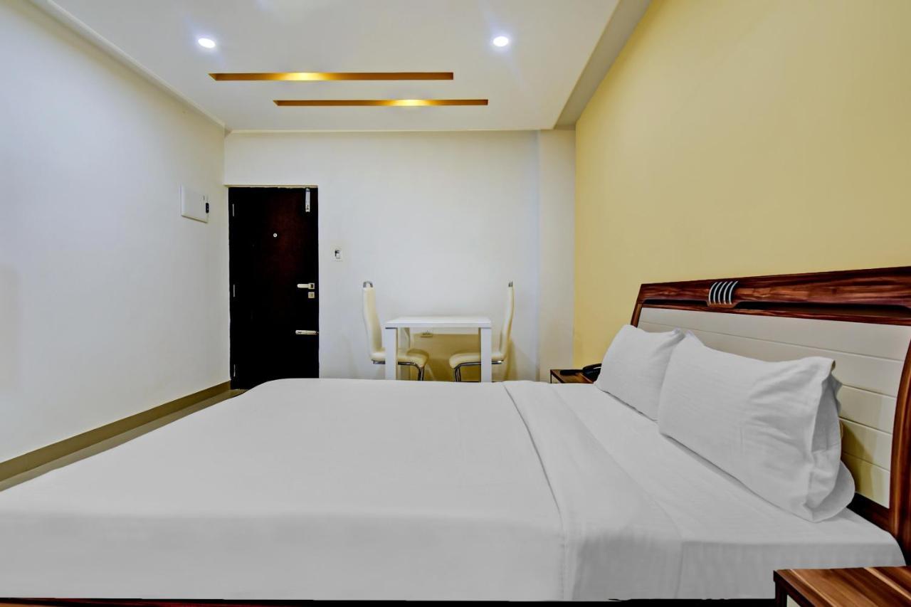 Rashi comforts By Coastal Dine Hotel Dobbaspet Esterno foto