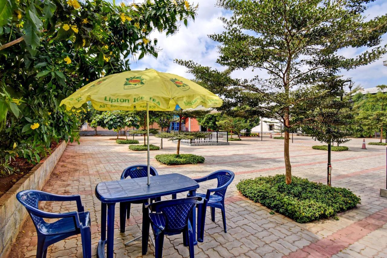 Rashi comforts By Coastal Dine Hotel Dobbaspet Esterno foto